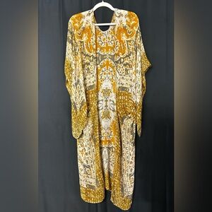 Ruggine Cream and Gold Boho Kimono Style Cover Up